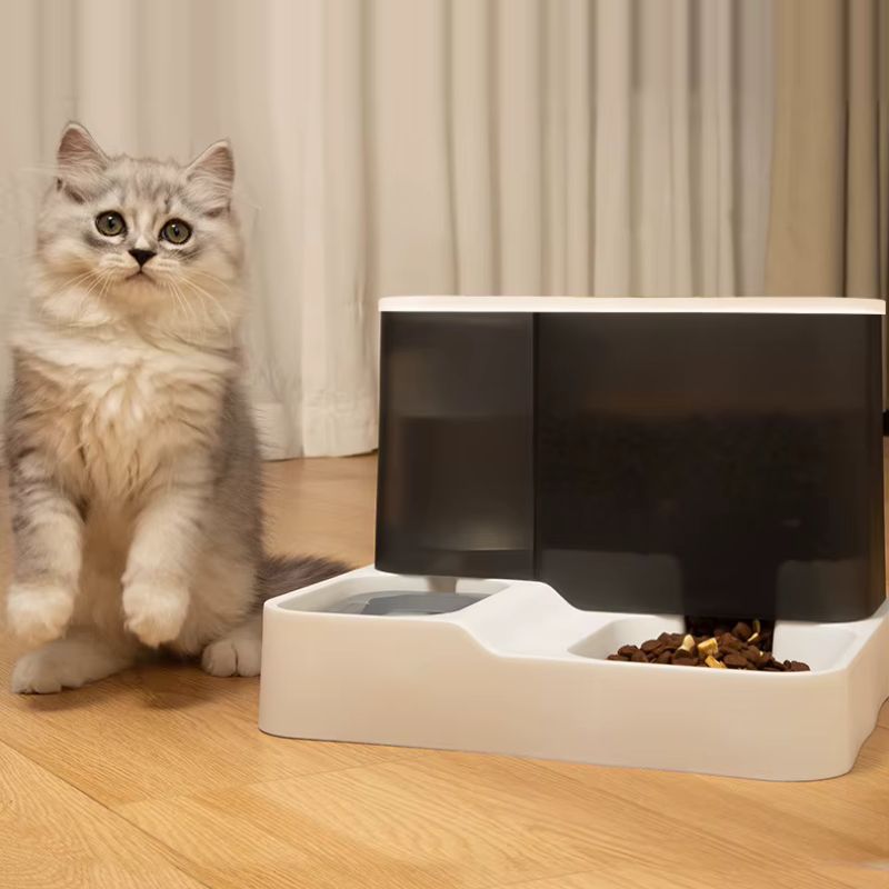 Distributeur de croquettes pour chat - 2 en 1