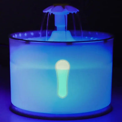 FONTAINE À EAU CHAT -  ÉCLAIRAGE LED (2,4L)