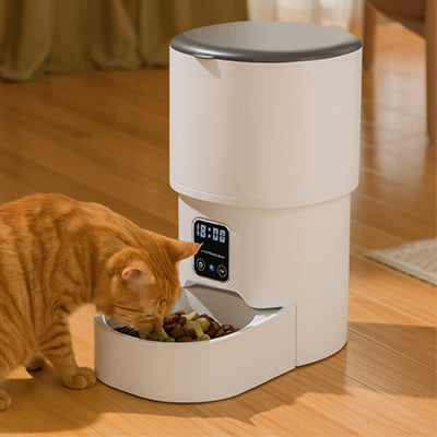 Distributeur automatique de croquettes pour chat - SereniFeed