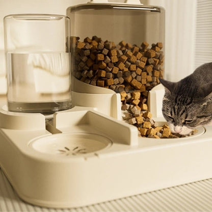 Distributeur croquettes chat - Avec fontaine à eau