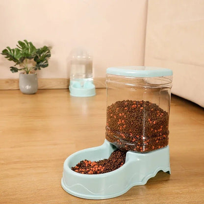distributeur-croquettes-pour-chat-grande-capacite