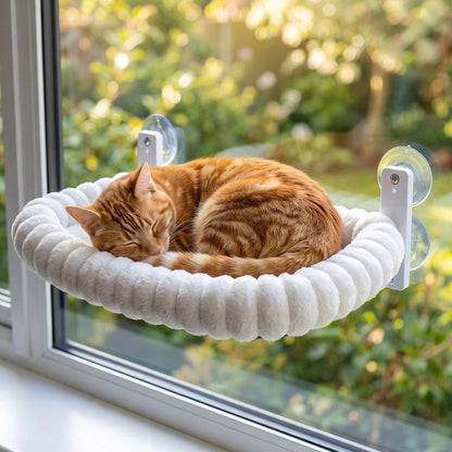 Hamac fenetre Chat avec ventouse, tissu doux, blanc, avec un chat qui dort dessus