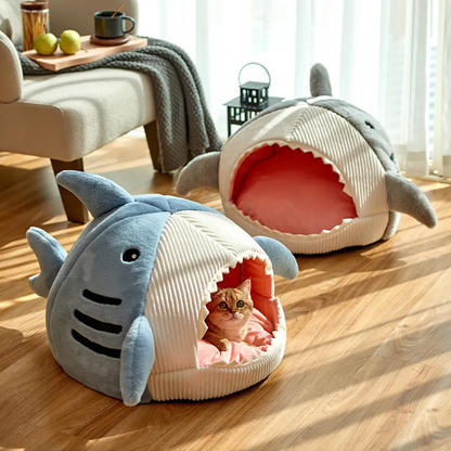niche-pour-chat-forme-requin 